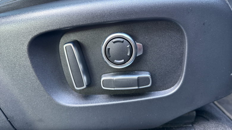 Land Rover Range Rover Evoque 1.5 P300e Dynamic HSE 5dr Auto Hatchback